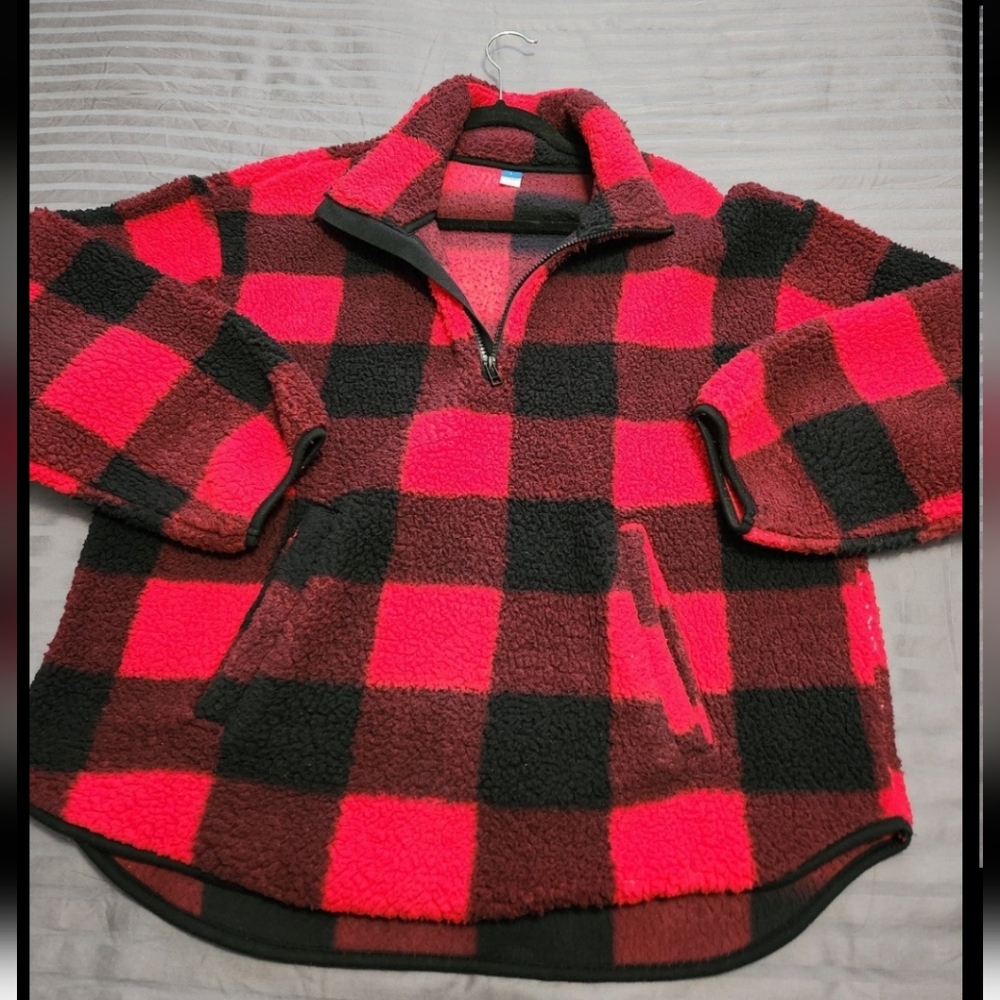 Plaid Fleece Pullover